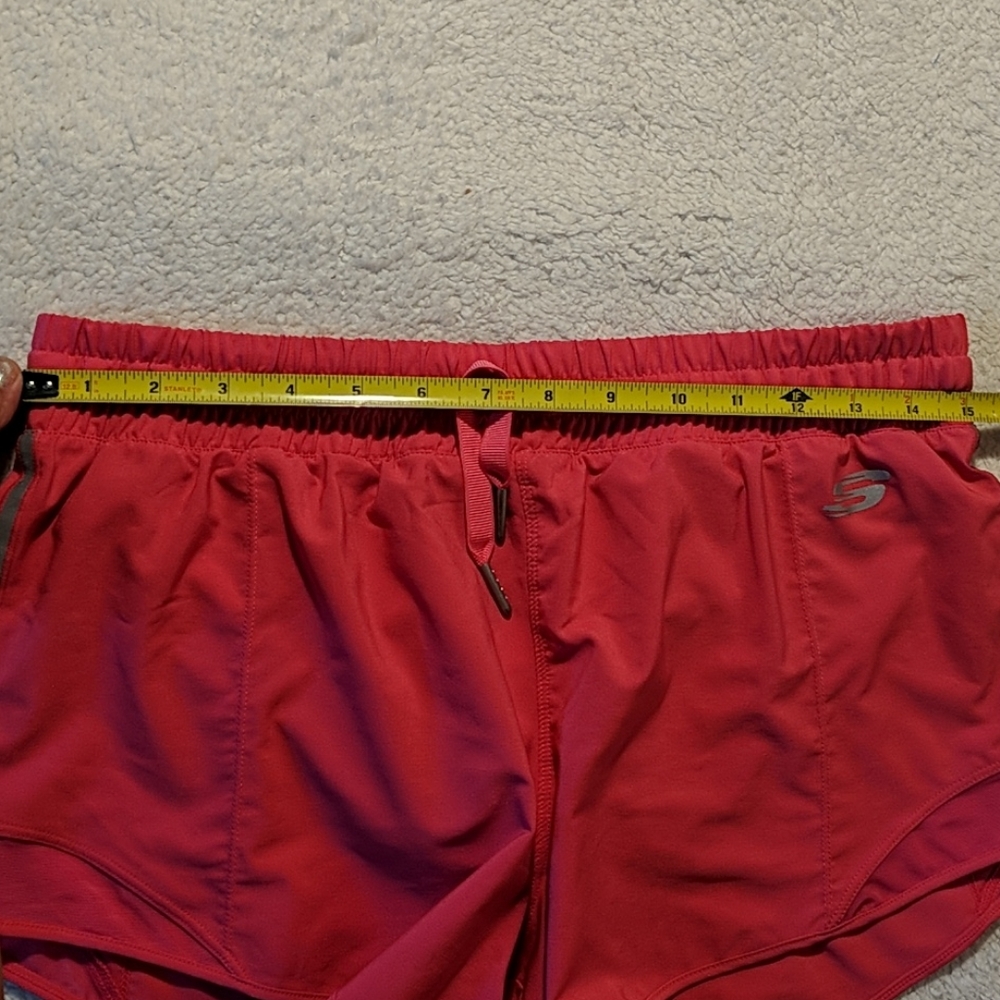 Skechers running shorts - Picture 8 of 8